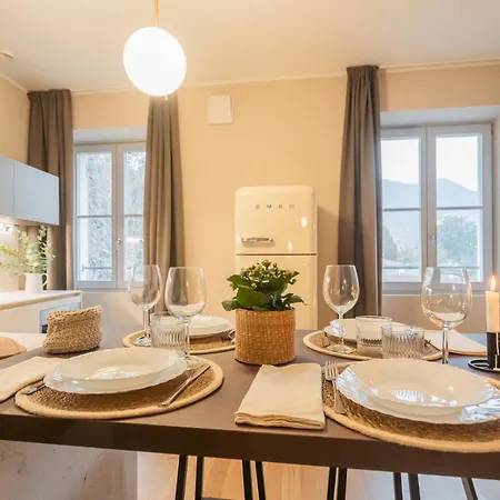 Apartment V On By Rent Como