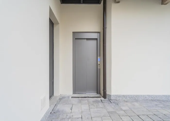 Appartement V. On *